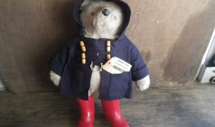Paddington Bearほか、’70年代英国での生活古雑貨